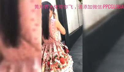 Lovely Asian babe blows off a random dude in the hallway of hotel