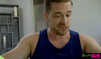 Teen Jessie Saint gets her leggings ripped and pussy dicked by a strepbro