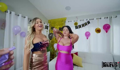 Pornstars Alison Avery & Payton Preslee celebrate New Year by sharing a big dick