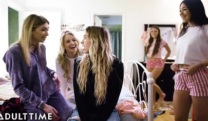 Dirty teenage lesbians Gia Derza & Khloe Kapri fuck late night