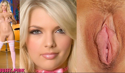 Hot teens show off their pretty faces and pussy lips