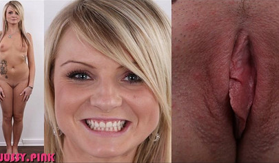 Hot teens show off their pretty faces and pussy lips