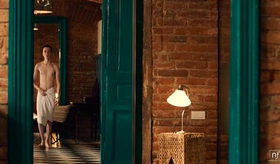 Busty teen girlfriend Elfie receives cunnilingus and has sex on the floor