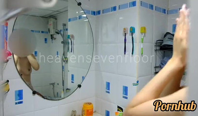 Busty Thai teen gives head and gets banged in the shower