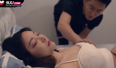 Sleepy Japanese hottie with nice boobs takes a hardcore doggy pounding