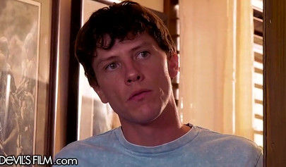 Sexy ebony cheating teen Nia Nacci milks her ex's big cock