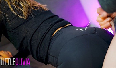 Tight brunette in yoga pants gets jizz on her ass