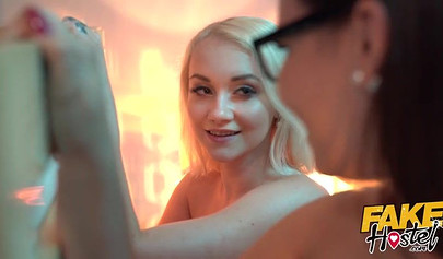 Chubby girl with glasses and Sofia Lee threesome in hostel