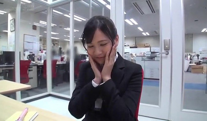 Petite Japanese teen screwing two studs for the first time