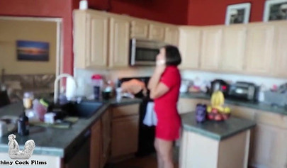 Slutty stepmom Helena Price gets a deep creampie from her stepson