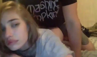 Naughty amateur brunette teen gets cumshot after hardcore punding