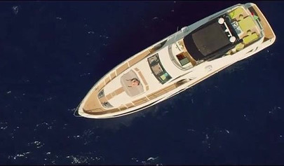 Stunning brunette gets her wet pussy pounded rough