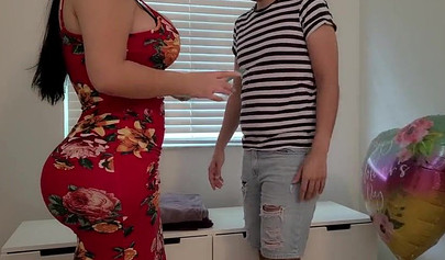 PAWG MILF fucked until left with a creampie