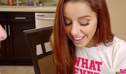 Kenzie Reeves and Vanna Bardot are drilled in a threesome