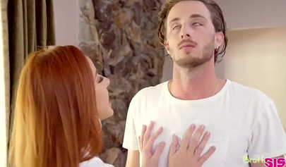 Kenzie Reeves and Vanna Bardot are drilled in a threesome