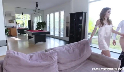 Horny brunette Rosalyn Sphinx got drilled in a threesome with mom