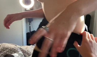 Sexy girl likes it deep down her throat