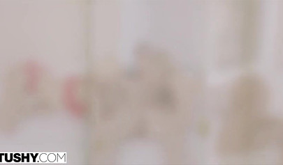 Rimming with Priscila Prado and Luna Star in a threesome