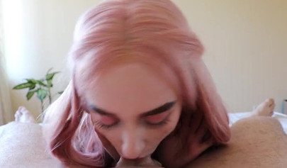 Virgin schoolgirl blows a cock for the first time