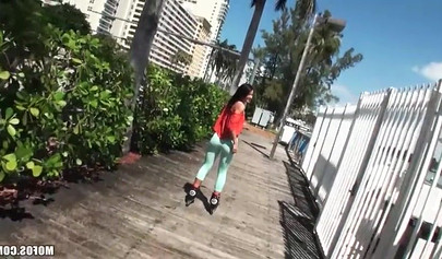 Gorgeous brunette mom Kelly Diamond giving a blowjob after rough sex