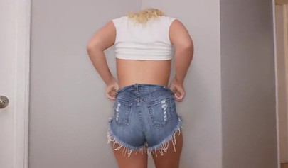 Horny blonde teen Bailey Brooke getting creampied by her stepbrother