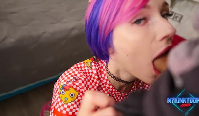 Tiny pink haired teen Mykinkydope cumshot after hardcore fucking