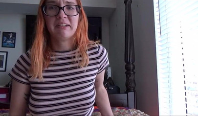 Nerdy stepsister with big tits giving a stunning blowjob