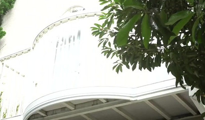 Japanese wife with small tits fucking after a relaxing bath