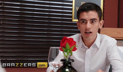 Jordi El Nino Polla, Alexis Tae and Ebony Mystique kinky threesome