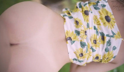 Morning pleasure and a wet creampie in public