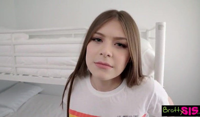 Long-haired nymphet Winter Jade boasts a deep throat