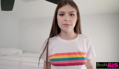 Long-haired nymphet Winter Jade boasts a deep throat