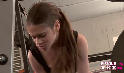 Tiny teen Lucie Bee screws her handsome gym instructor