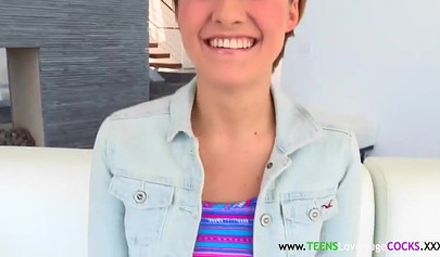 Sexy Amateur Blonde Teen Bailey Bae Got Her Pussy Slammed