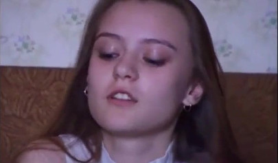 Sexy Amateur Brunette Schoolgirl Sucking A Big Cock During Casting