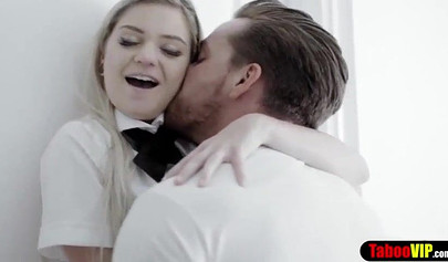 Teen with a meaty pussy loses her anal virginity