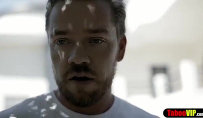 Teen with a meaty pussy loses her anal virginity