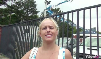 Czech blonde teen big with tits Angel Wicky fucked at the casting