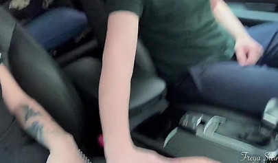 Glamorous teen babe Freya Stein giving head in the car