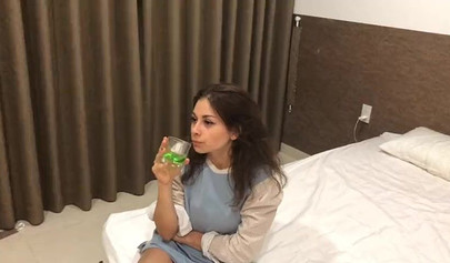 Amateur teen with big tits Lolly Lips enjoys hot missionary sex