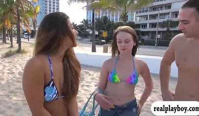 Two teenage newbies get paid to participate in a FFM threesome