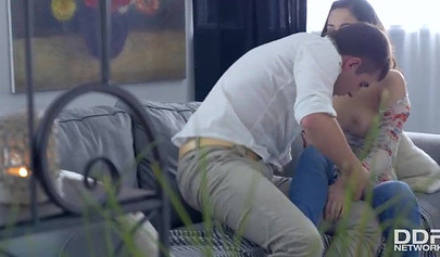 Small breasted teen having wild sofa sex with her lover